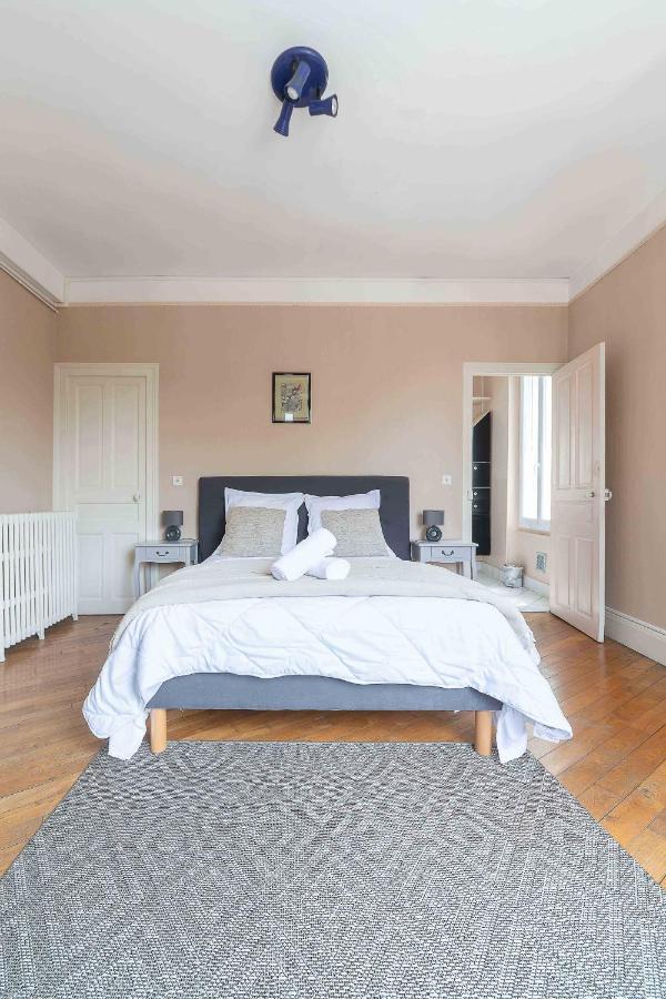 Le Rue Neuve - Appartement Calme Et Lumineux Виши Экстерьер фото