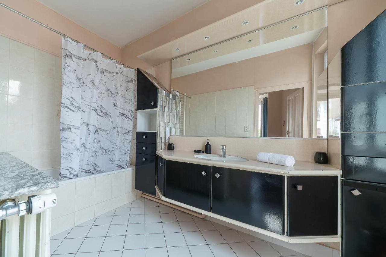 Le Rue Neuve - Appartement Calme Et Lumineux Виши Экстерьер фото