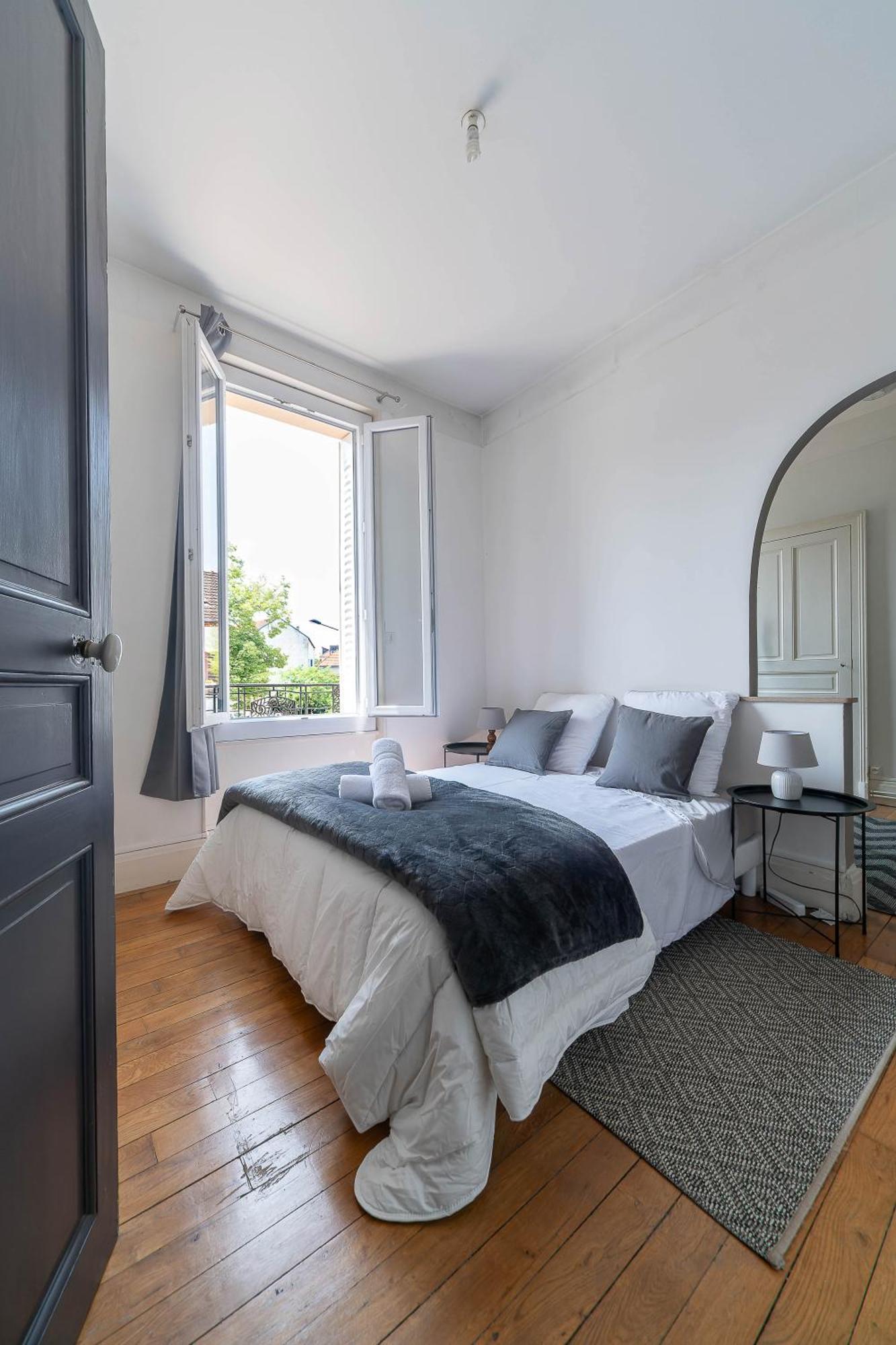 Le Rue Neuve - Appartement Calme Et Lumineux Виши Экстерьер фото