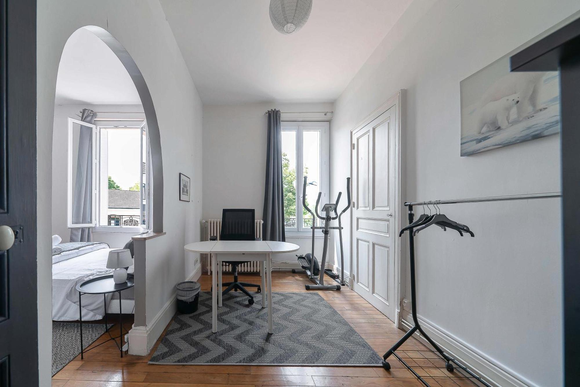 Le Rue Neuve - Appartement Calme Et Lumineux Виши Экстерьер фото