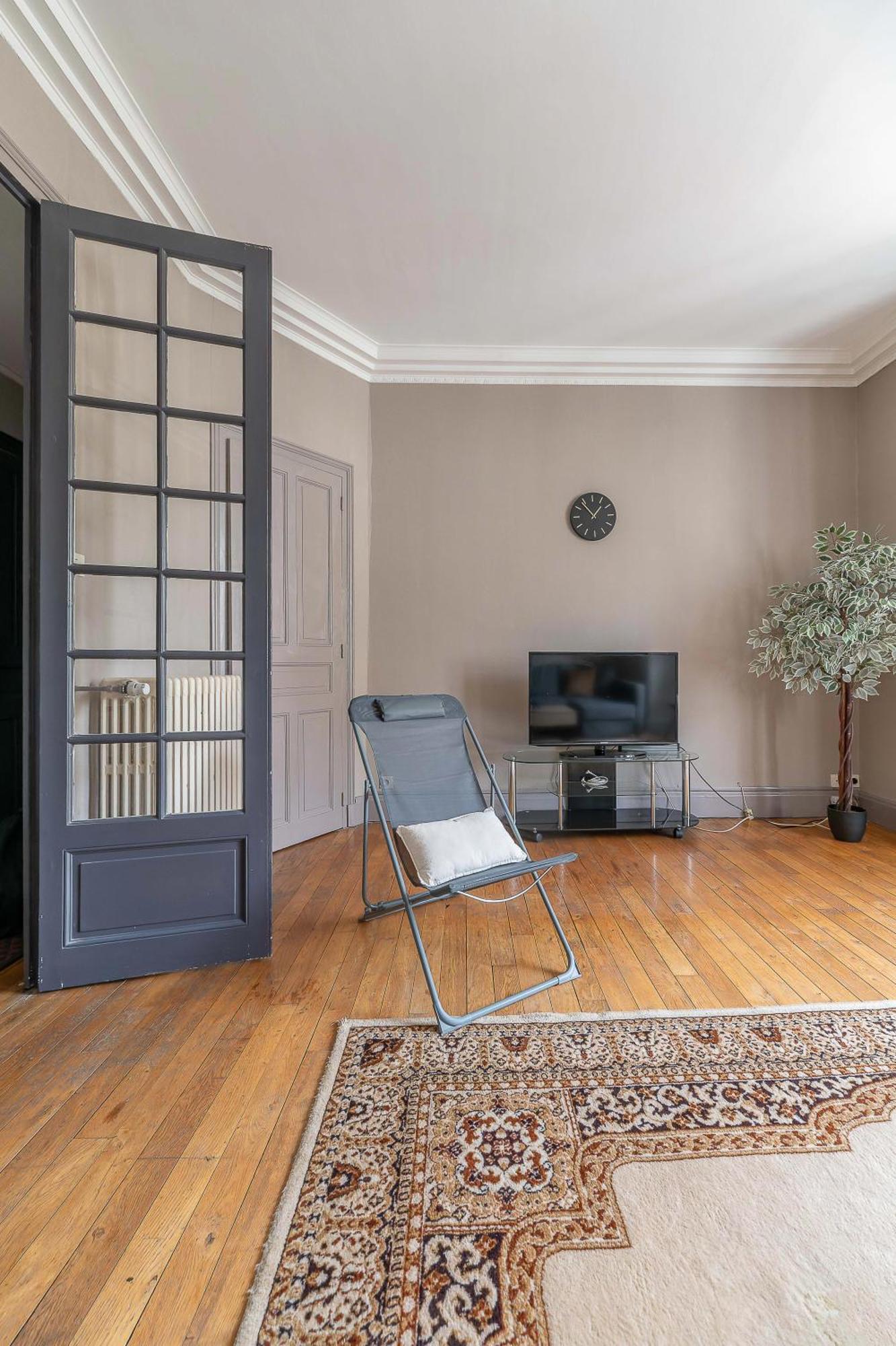 Le Rue Neuve - Appartement Calme Et Lumineux Виши Экстерьер фото
