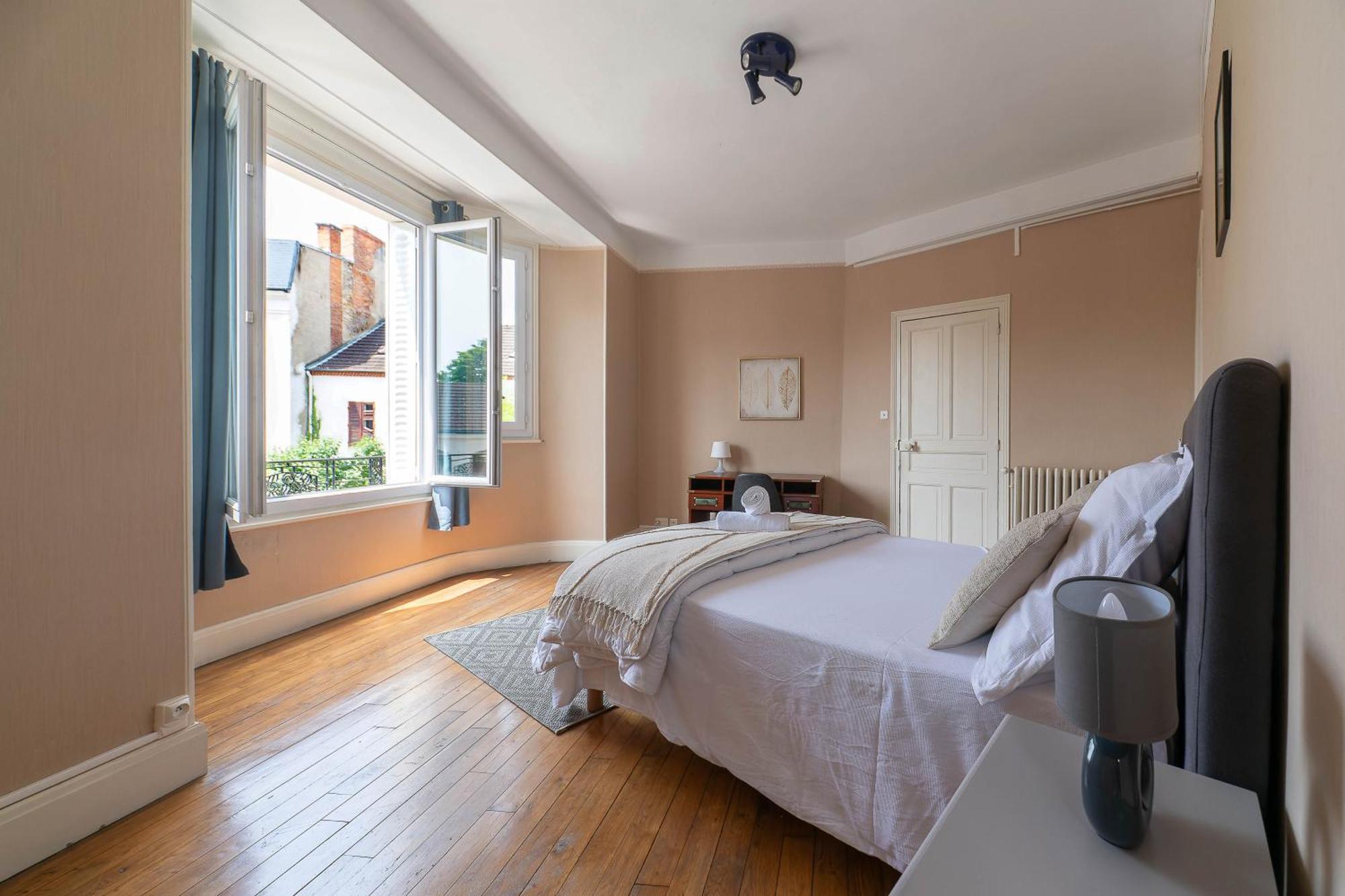 Le Rue Neuve - Appartement Calme Et Lumineux Виши Экстерьер фото